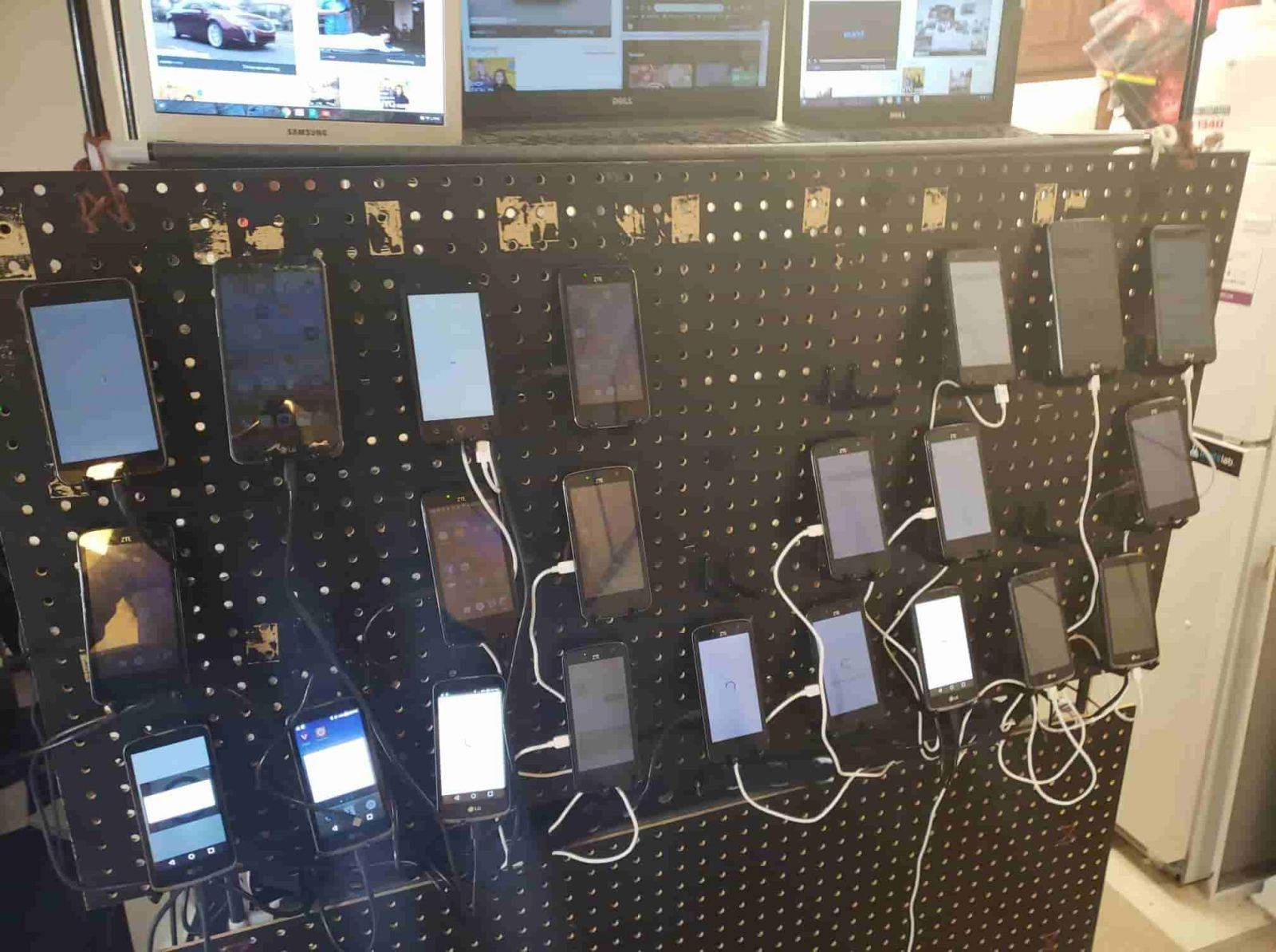 Box Phone Farm Là Gì? Những Thông Tin Quan Trọng [ Đầy đủ 2023]