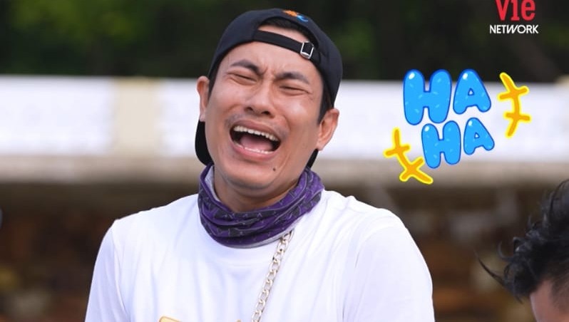 Meme được cắt từ show 2N1Đ