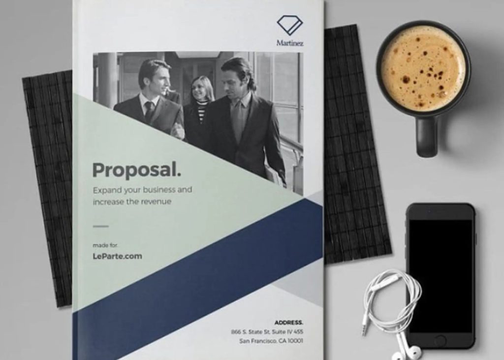 Proposal là một tài liệu trình bày chi tiết về ý tưởng, kế hoạch, chiến lược hoặc giải pháp cho một dự án