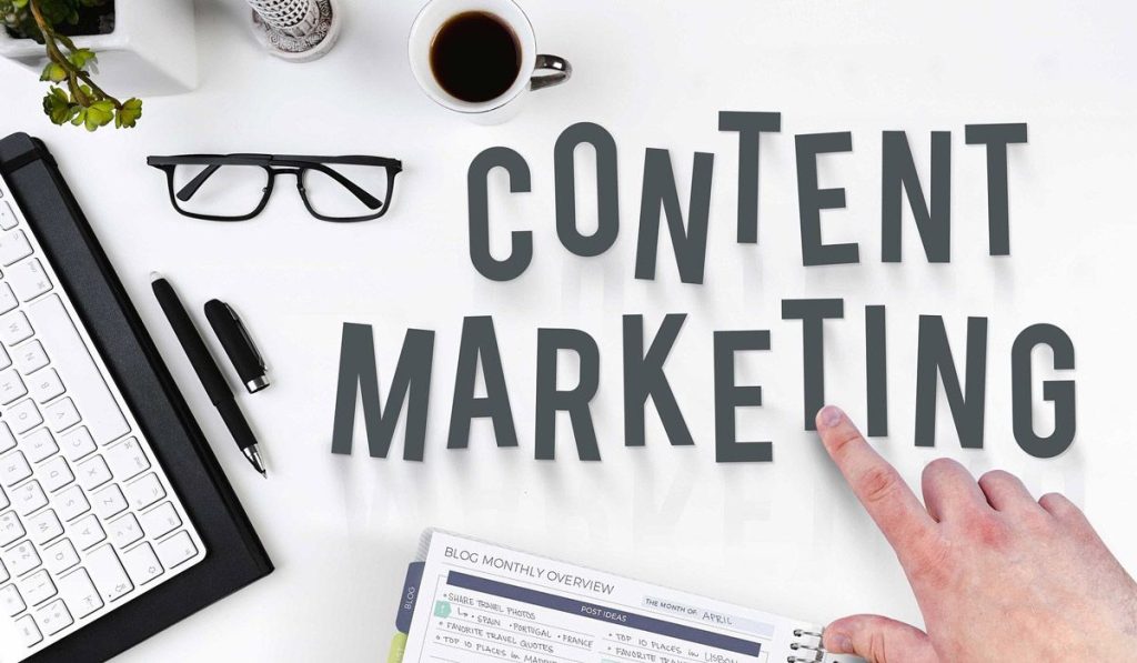 Tactic là gì? Phân biệt Strategy và Tactics trong marketing 2 Content Marketing giúp thu hút, nuôi dưỡng niềm tin và giữ chân nhóm khách hàng mục tiêu